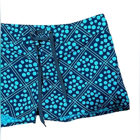 Patagonia Wavefarer Boardies Short sz 4 - Picture 2 of 6